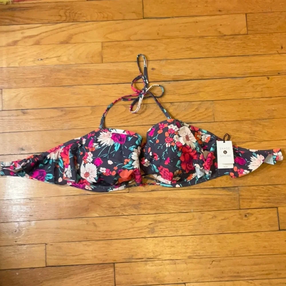 Shade and Shore 38D Floral Halter / Strapless Bikini Top - Picture 2 of 5